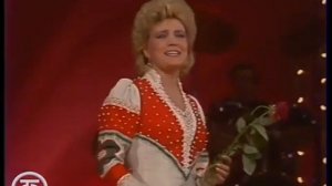 Екатерина Шаврина "Гляжу в озера синие" из к/ф Тени исчезают в полдень.