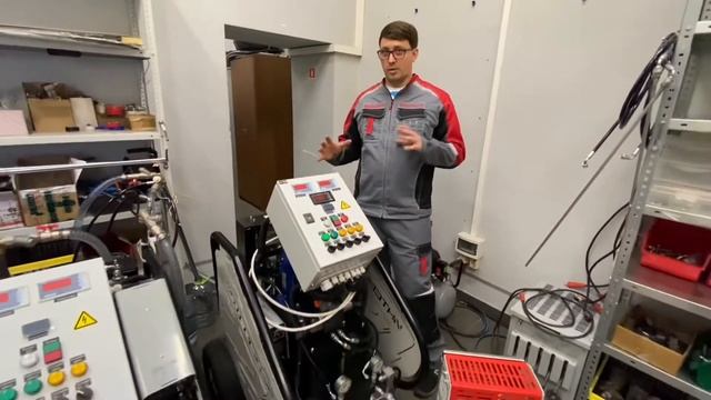 Обзор. Установки высокого давления для ППУ и полимочевины Интерскол Полимерные Технологии. смотреть онлайн