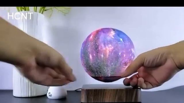 Левитирующая галактика