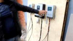 Сравнение монокристаллический и поликристаллических панелей в пасмурную погодуСравнение монокристалл