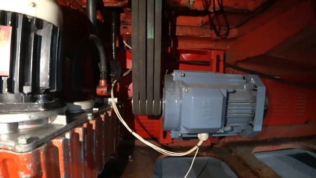 Токарный УТ16ПМ или история моего станка. смотреть онлайн