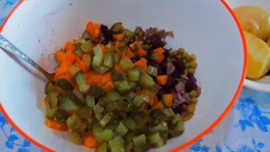 винегрет с кальмаром