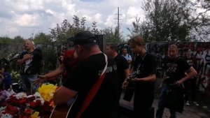 День рождения Юрия Клинских (Хой) Могила Хоя.