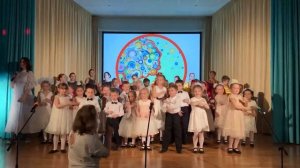 Песня "Мы маленькие звёзды"