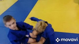 тренировка по борьбе самбо с детьми 6-12 лет, тренер Потапов Денис, пару фрагментов