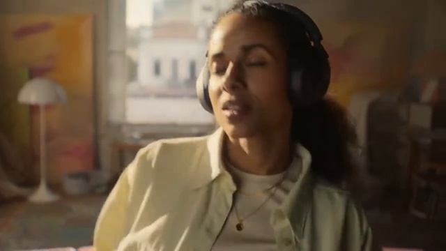 Sony WH 1000XM5 Industry Leading Noise Canceling Headphones смотреть онлайн