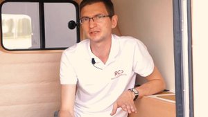 Прицеп капля с размахом! Подогрев пола и воды, большая кухня. Обзор модели Пегас.