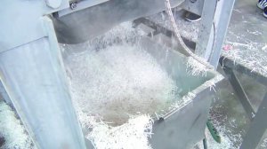 Дробилка ИРП-800. Измельчение полиэтиленовой пленки.