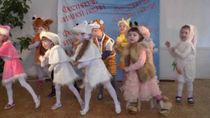 №1. Детский сад № 3 «Мы веселые ребята»  песня «Детская новогодняя»