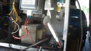 Ремонт микроволновой печи,светит но не греет..