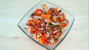 Вкусный овощной салат с фасолью