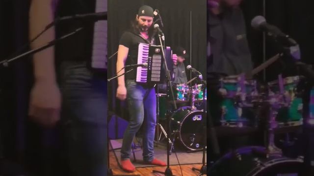 #parnishgood #funny #dance #studio #accordion #live #band #танцы #юмор #marshal #dwdrums