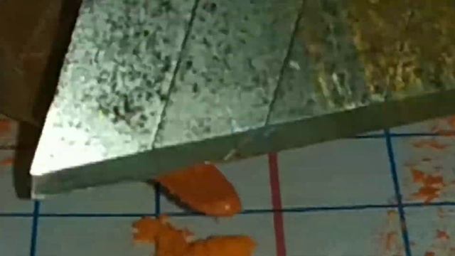 Делаю грифель карандаша с дыркой смотреть онлайн