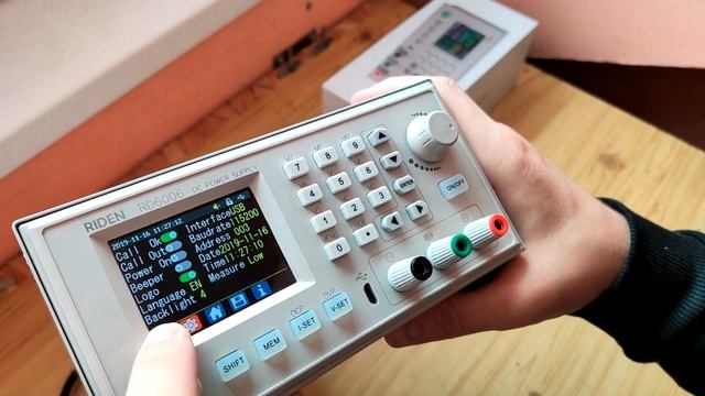 Обзор RD6006 от RuiDeng - эволюция модулей питания! смотреть онлайн