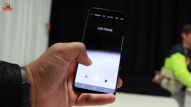 Samsung Galaxy S9+ Hands on & First Look ??? смотреть онлайн