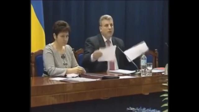 подпись здесь.... Могучий язык!!! смотреть онлайн