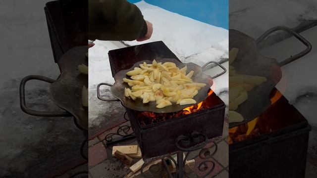 Картофель по охотничьи на костре!