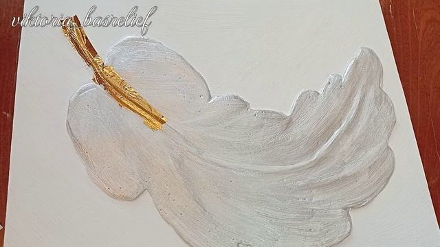 картина перо из штукатурки