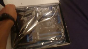 Купил материнку ASUS Z77-A