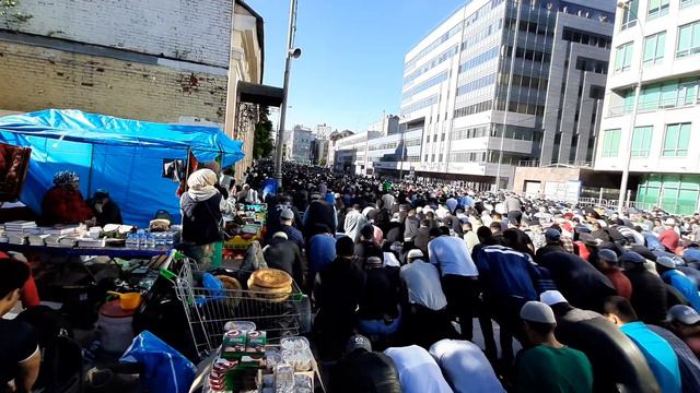 ВАҚТИ НАМОЗИ ИДИ РАМАЗОН ДАР ПРАСПЕКТ МИРА 2019 смотреть онлайн