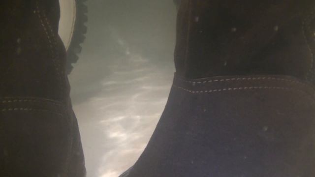 Panama Jack boots getting completely soaked смотреть онлайн