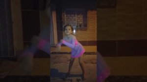Mariani dançando foró
