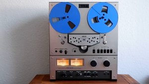 Akai GX-266D Катушечный магнитофон 1978-го года