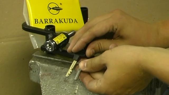Быстрое вскрытие замка Барракуда