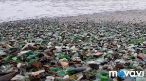 Уникальный стеклянный пляж!