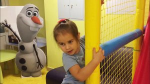 Видео для детей НОВАЯ ДЕТСКАЯ ПЛОЩАДКА Парк Развлечений For Kids  Amusement Park Kids Playroom