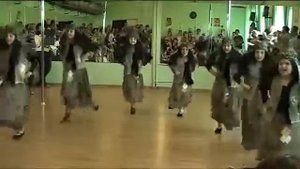 Танец бабок ёжок...