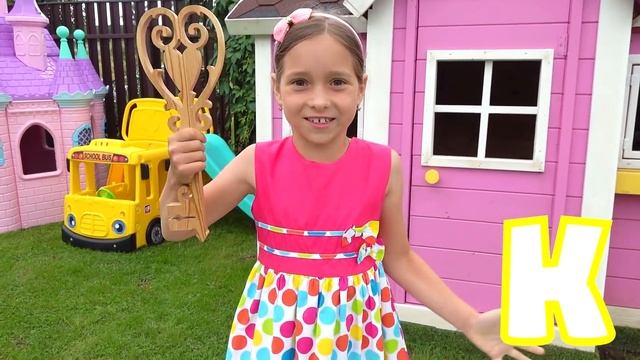 Видео канал мала. Little miss sofia. Evabravoplay #evabravopretendplay #evabravo. Видео канал мала. Видео канал мала.