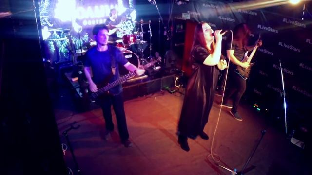 Violet – He Is Dragon (Live in "Live Stars" 06.12.2020) смотреть онлайн