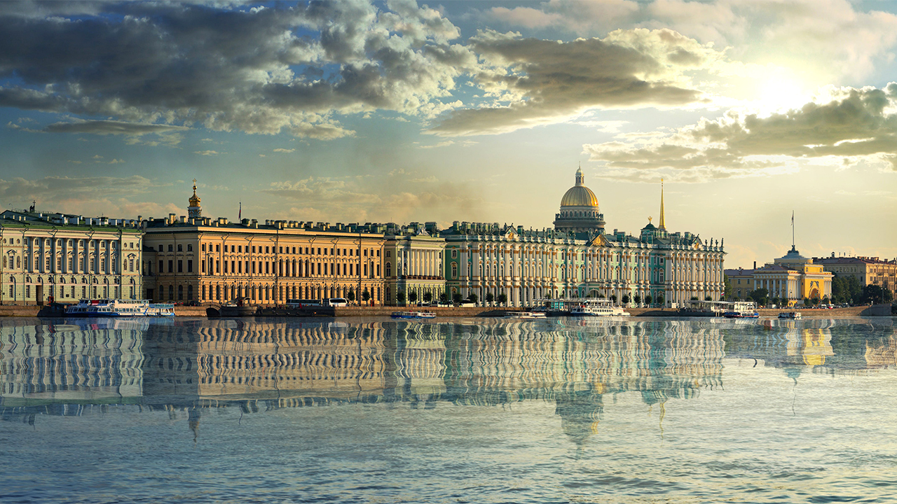миллионы спб. празднование. миллионы спб. день города на дворцовой площади. день города санкт петербург мероприятия.