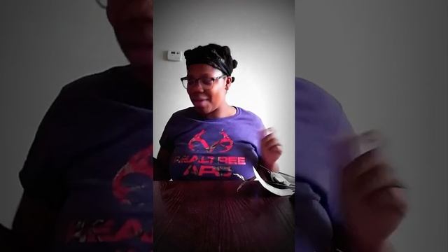 Influenster Unboxing!!! (Endless Summer) смотреть онлайн