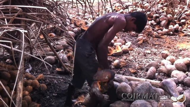 Coir Mat.com Presents: Husking Coconuts смотреть онлайн
