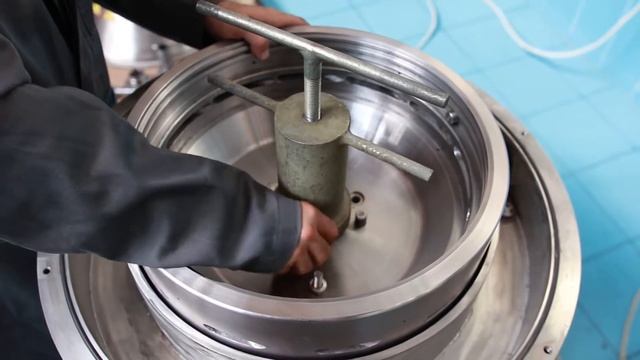 Часть 1. Сборка сепаратора-сливкоотделителя РОТОР-ОСЦП-5. смотреть онлайн