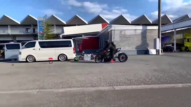 Modified kawasaki Ninja H2R ?? | Air suspension, Fat Tyre ? | Bikers World смотреть онлайн