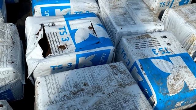 Выращивание рассады. Заполняем кассеты торфом. Какие кассеты я использую.