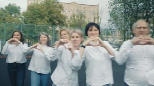 Масштабное поздравление родителей выпускникам 11 классов. Клип - подарок от родителей выпускникам.