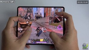 Samsung Galaxy Z Fold 3 test game Apex Legends Mobile Max Setting | Ultra HD 60FPS