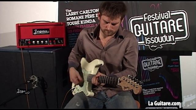 Richard Baudry, luthier - Type Stratocaster par Brice Delage, Salon des luthiers Issoudun 2012 смотреть онлайн