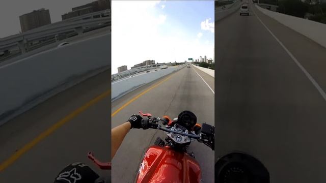 Dallas Texas yee haw                                and motorcycle sounds Yamaha FZ6 Fazer