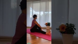 Скручивание в грудном отделе позвоночника.