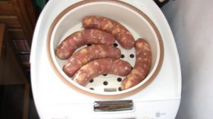 Колбаски на пару в мультиварке.