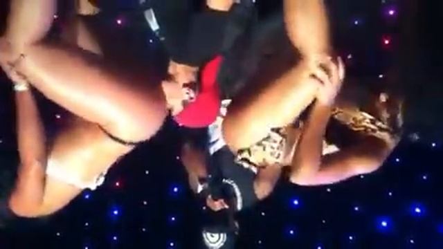 Funk de ponta cabeça смотреть онлайн