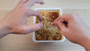ЖЕЛТЫЙ ДОШИРАК СО ВКУСОМ КИМЧИ - МНЕ ПОНРАВИЛОСЬ!