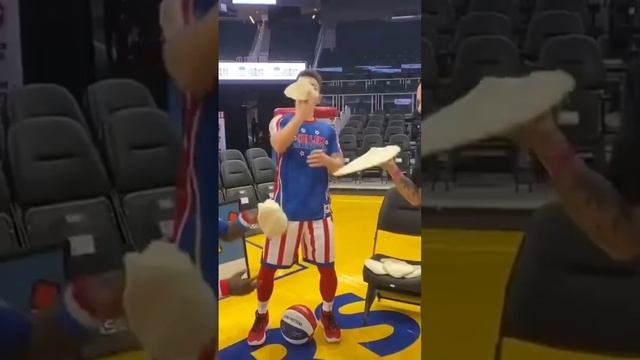 Can the Globetrotters move pizza dough like they do a basketball?! ?? #harlemglobetrotters #shorts