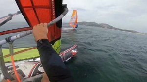 Windfoil vs Windsurf : match test
