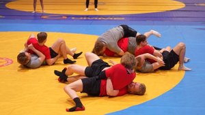 Хоккеисты «Горняка-УГМК» провели тренировку по самбо